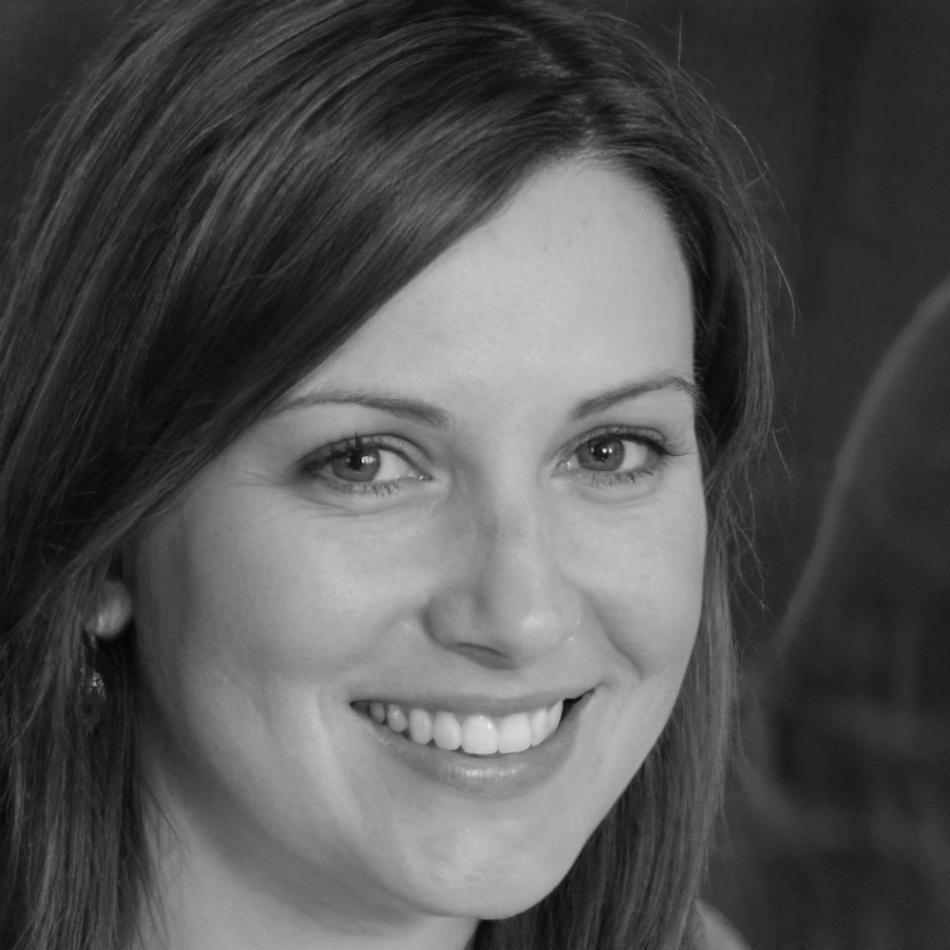 Esperanza Villanueva, blockchain developer with expertise in smart contracts for agricultural supply chains